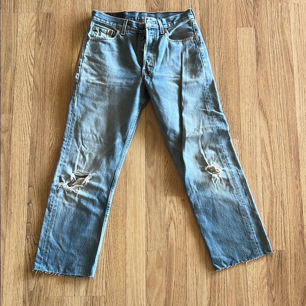 Vintage Levi 501 Distressed Blue Denim Jeans